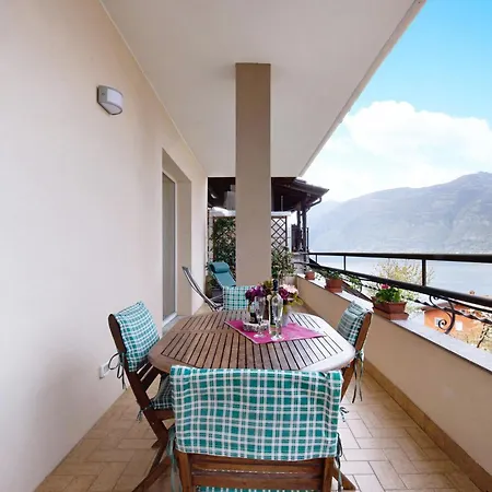 度假居 Signorino View 3br, 2ba, Park 勒泽诺